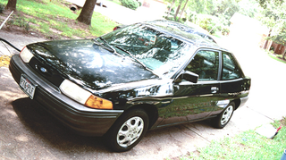 Illustration for article titled Ten Worst Things Automakers Do To Make Their Cars Seem Cheap